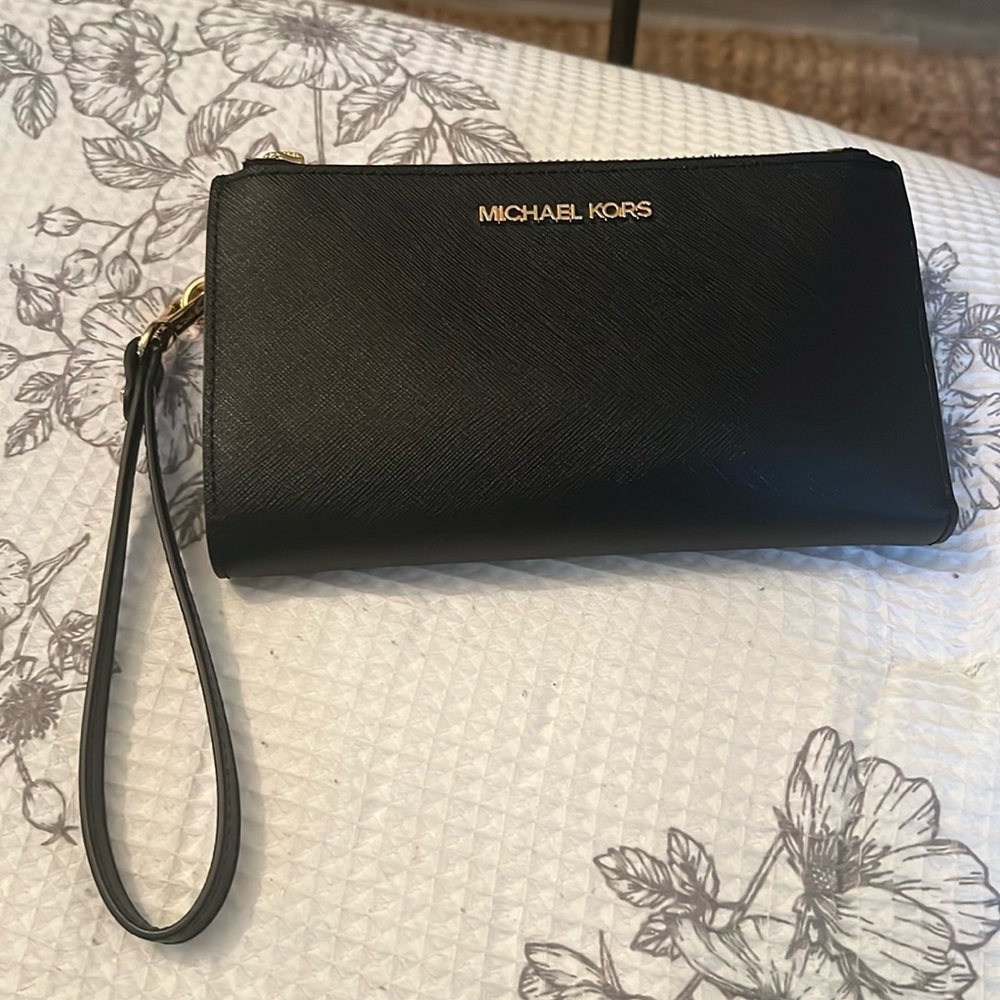 Michael Kors Double Zip Wallet With Wristlet black signature